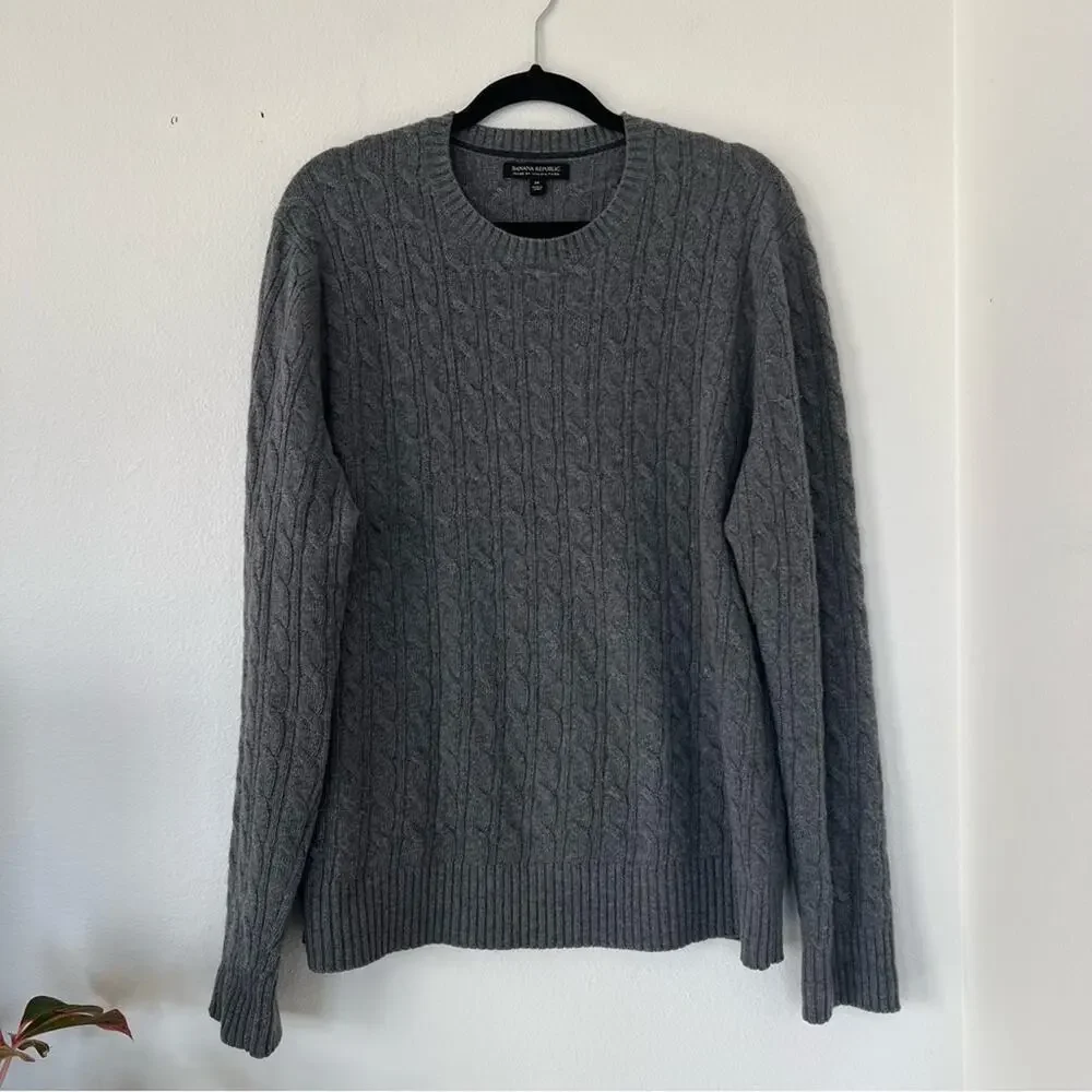 Banana Republic Grey Cable Knit Merino Wool Cashmere Blend Crewneck Sweater
